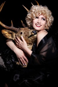 Colette Kendall as Tippi Seagram